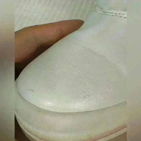 Kelly & Katie Aurora kids showboat silver white pink size 3M EUC let it go - Picture 8 of 15